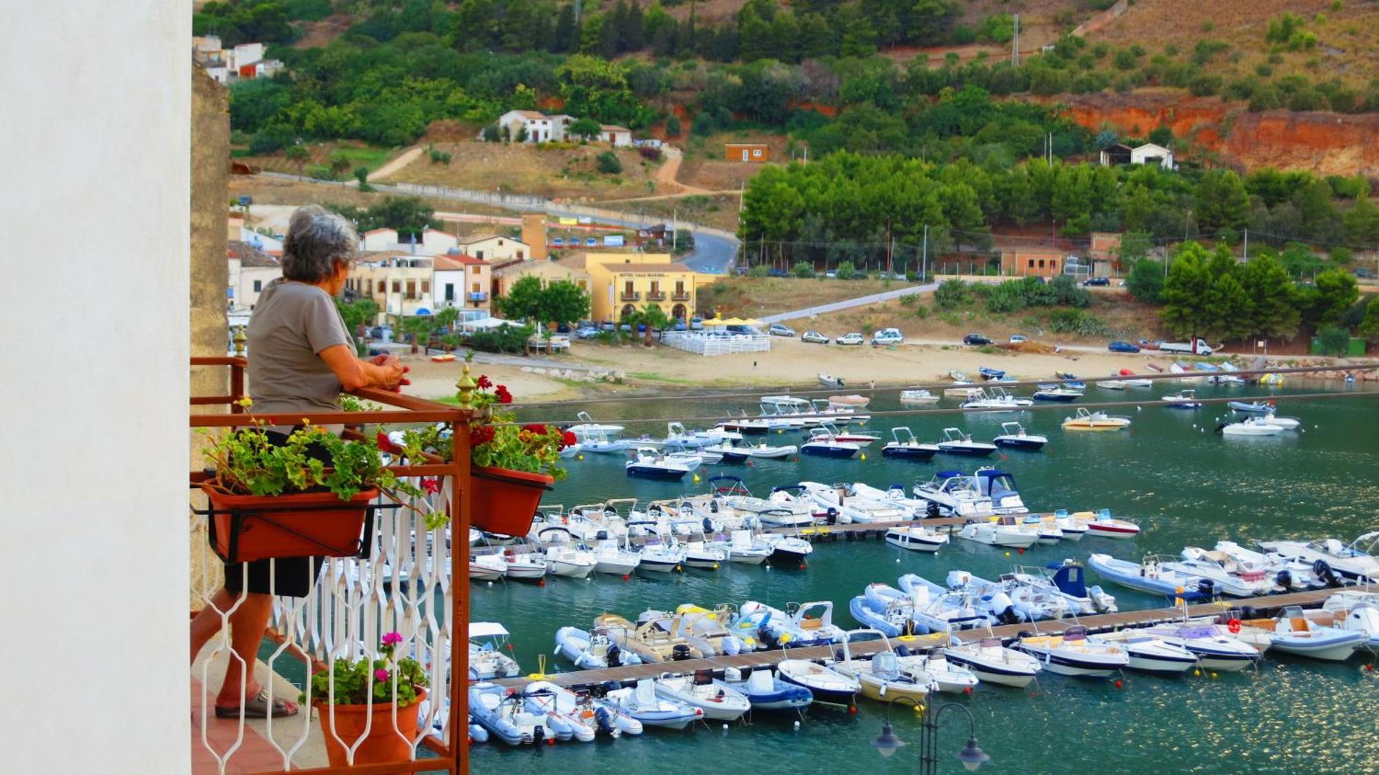 Hotel Cala Marina Castellammare del Golfo Exterior foto