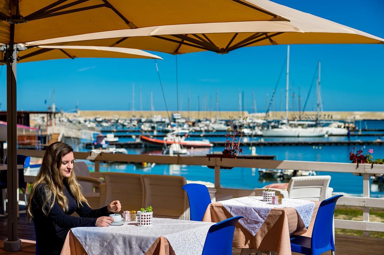 Hotel Cala Marina Castellammare del Golfo Exterior foto